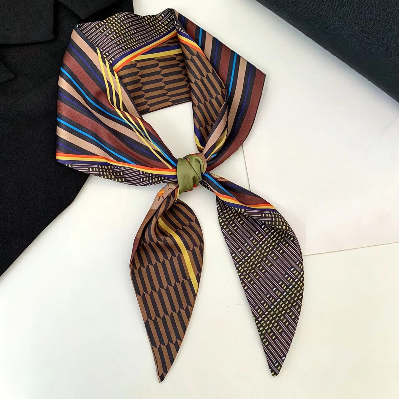 Luxury Print Long Hair Ribbon  - Head Wrap Turban 评论和价格